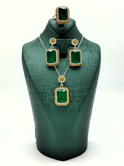 Elegant Emerald Green Gold-Plated Silver Jewelry Set