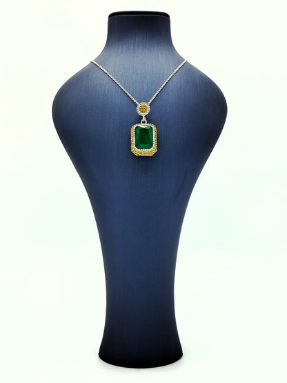 Elegant Emerald Green Gold-Plated Silver Jewelry Set