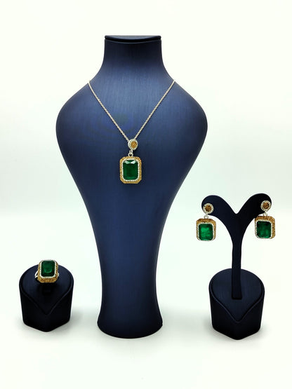 Elegant Emerald Green Gold-Plated Silver Jewelry Set