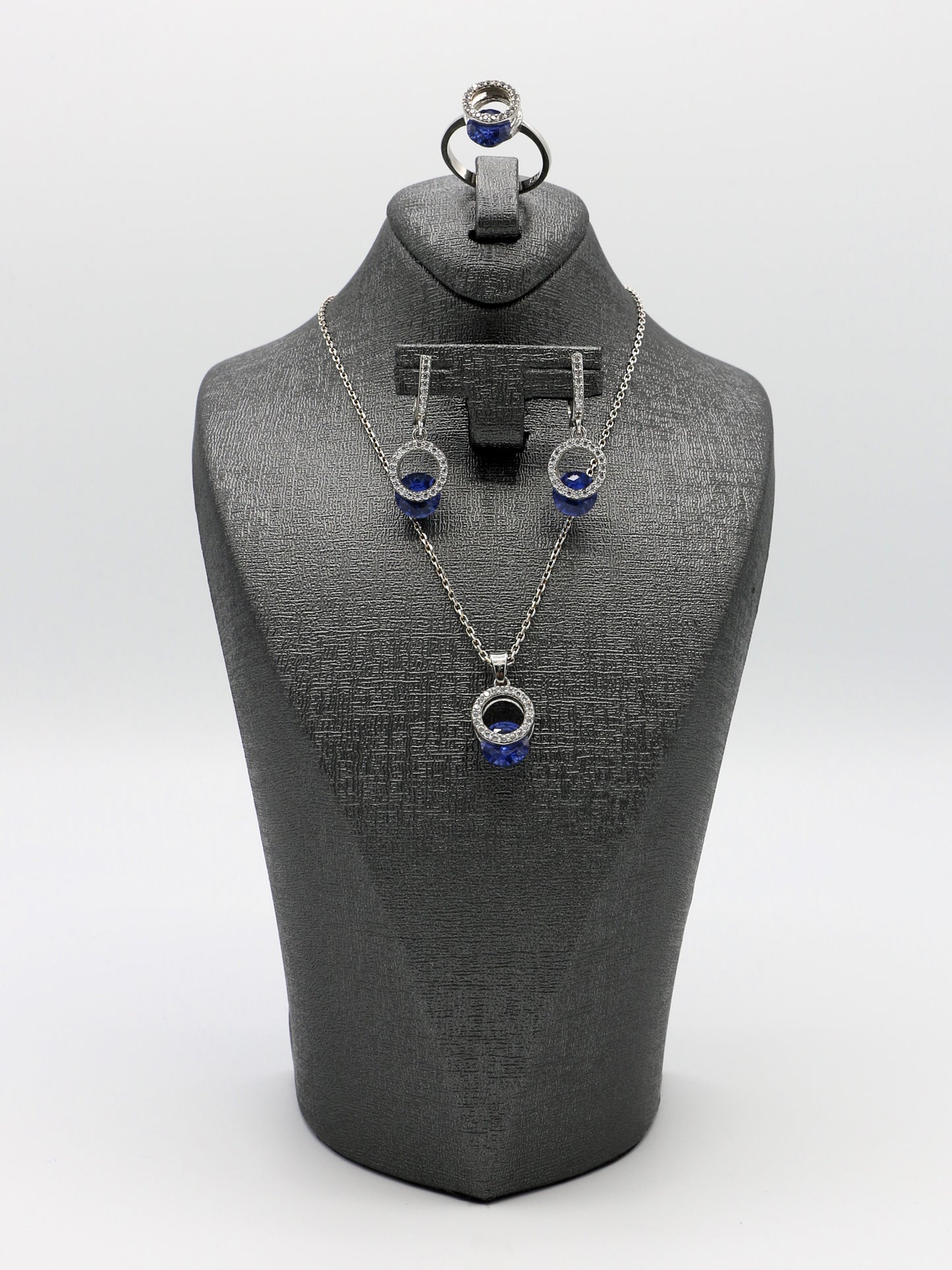 Sapphire Blue Silver Jewelry Set