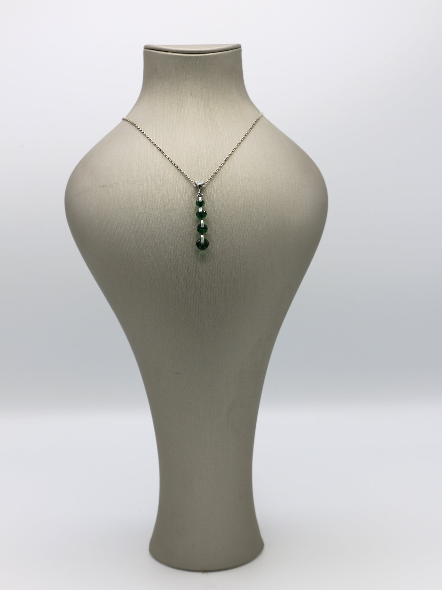 Emerald Elegance Drop Jewelry Set