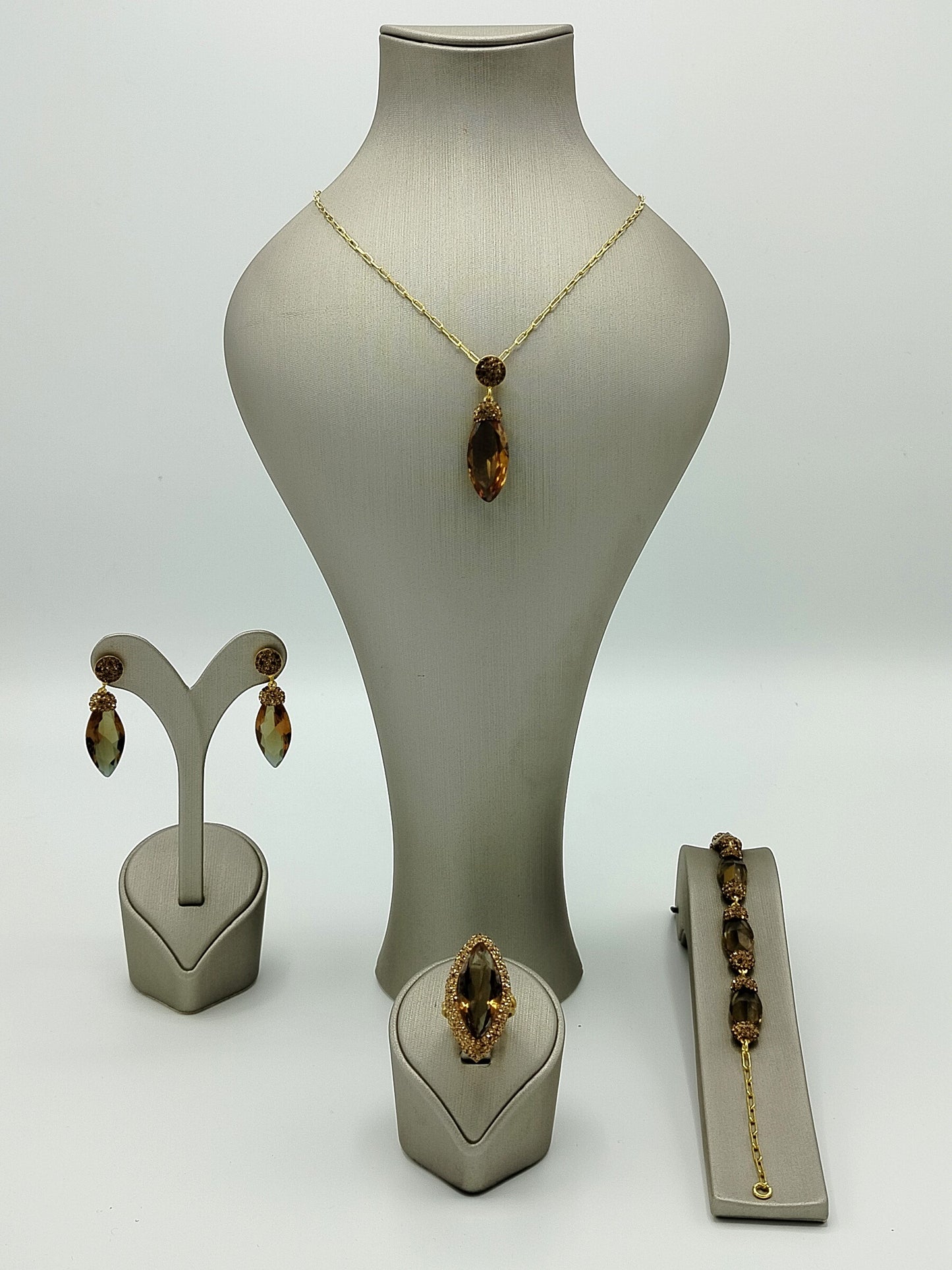 Golden Radiance Zultanite Jewelry Set